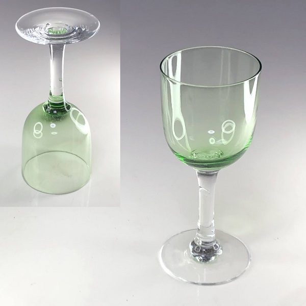 緑ガラスワイングラスR8340