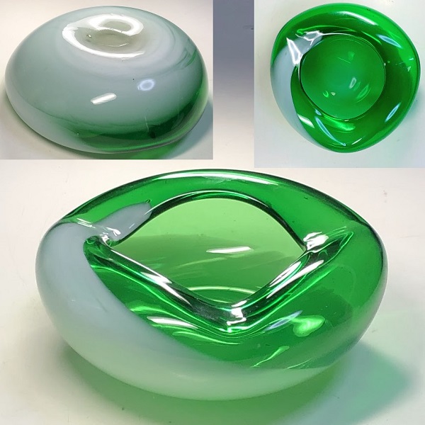 緑ガラス灰皿R8604
