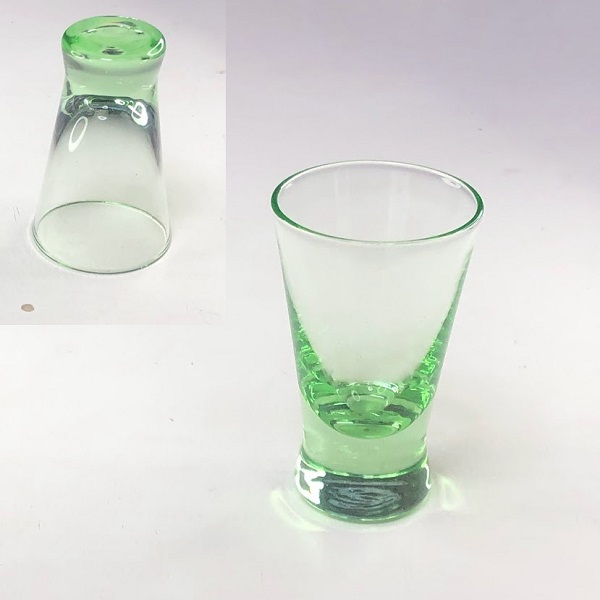 緑ガラスショットグラスR8003