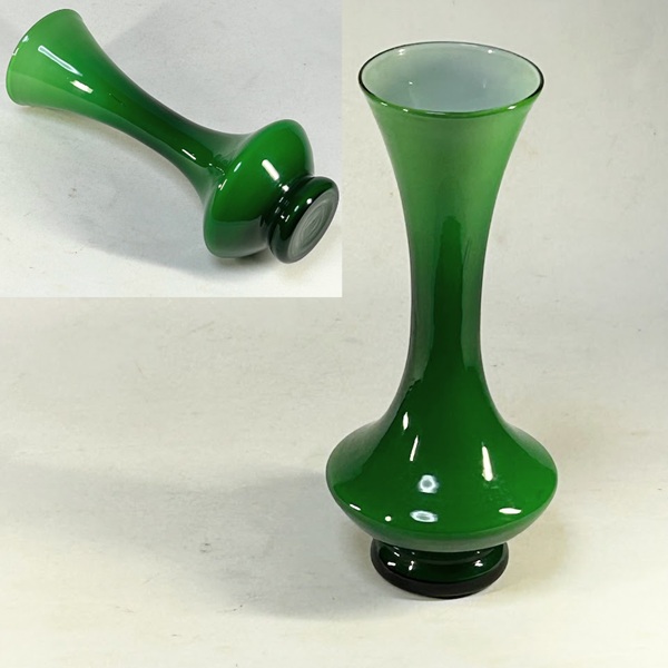 緑ガラス花瓶R9276